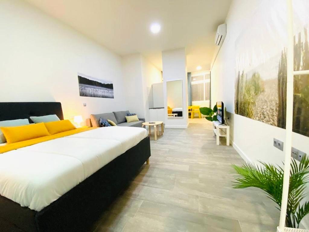 Ferienwohnung Acogedor Y Bien Situado P6 Málaga Exterior foto